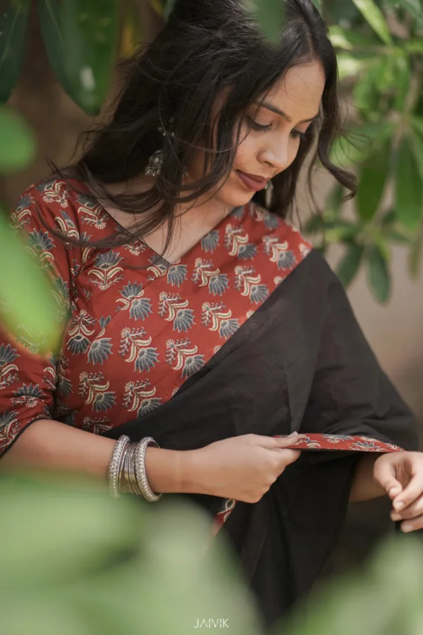 Rang-e- ajrakh Saree Collection - Image 8