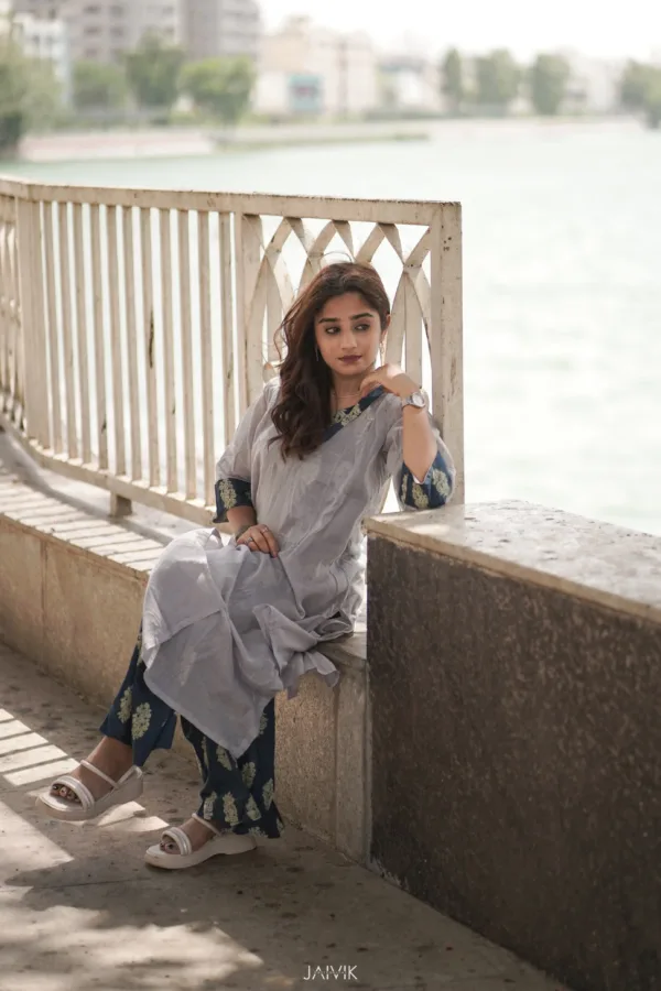 Kalamkari kurti n plazzo sets - Image 5